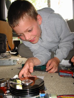 Eric_HD.jpg (35832 bytes)