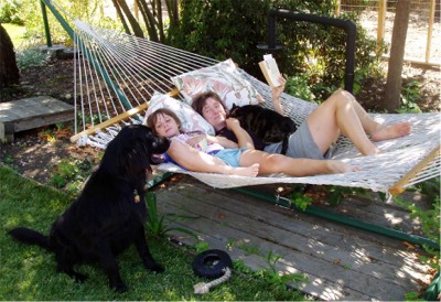 Hammock.jpg (51023 bytes)