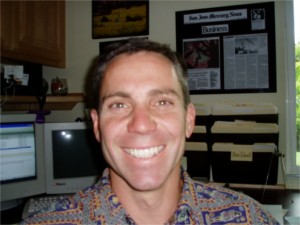 Office.jpg (20300 bytes)