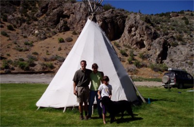 Tepee.jpg (37103 bytes)