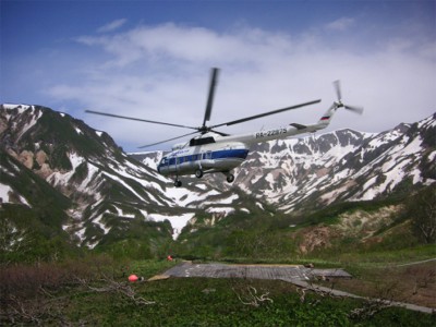 F-Helicopter.jpg (37522 bytes)