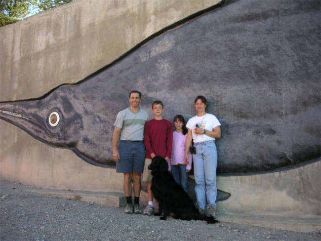 F-Icthy.jpg (76957 bytes)