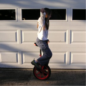 J-Uni.jpg (20340 bytes)